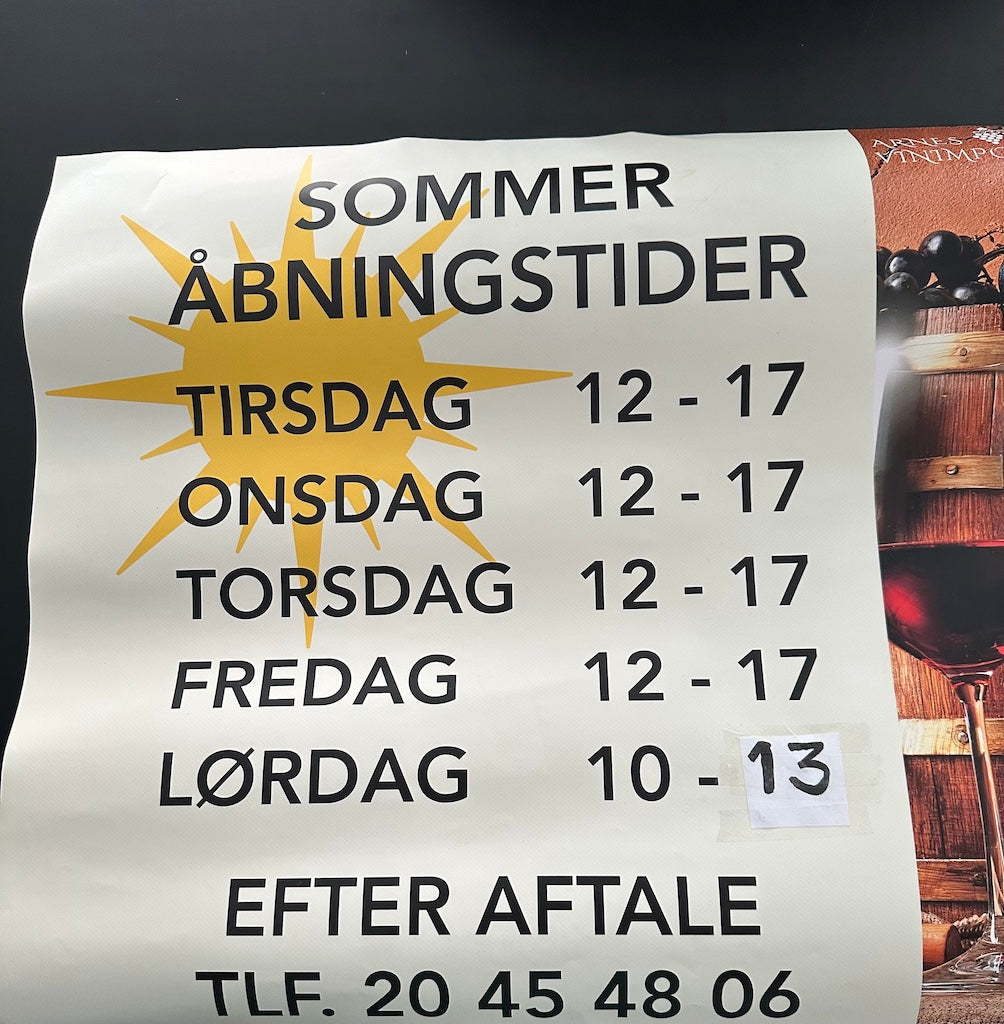 Åbningstider i Dana Cup ugen.